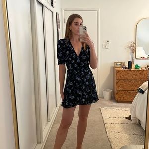 Floral Reformation Mini